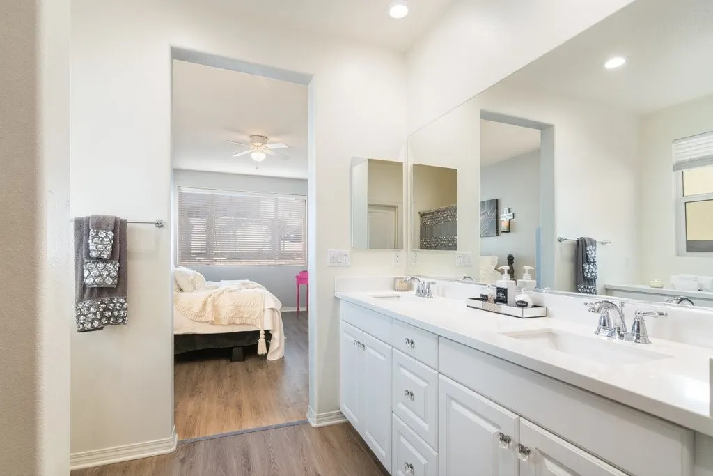 29268 Glasgow Lane, Lake Elsinore, California 92530 home-pic-21
