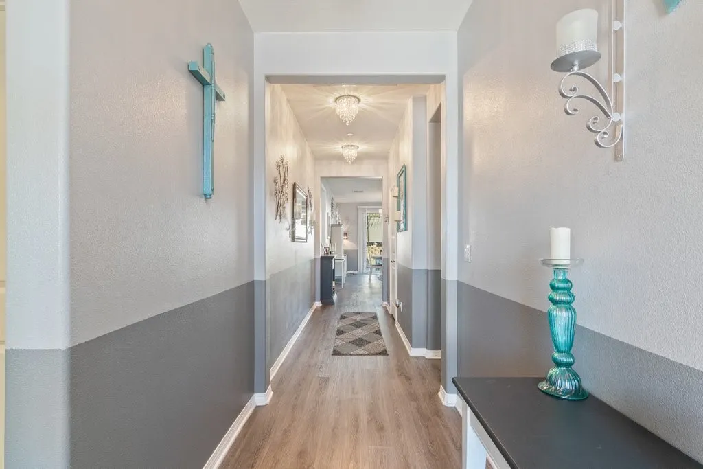 29268 Glasgow Lane, Lake Elsinore, California 92530 home-pic-3