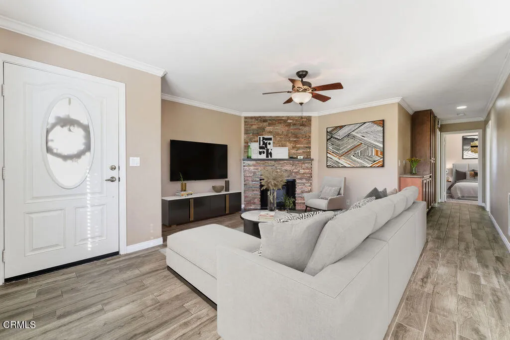 1912 Diamond Street 4, San Diego, California 92109 home-pic-0