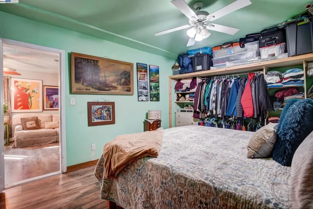 1725 96th Ave, Oakland, California 94603 home-pic-51