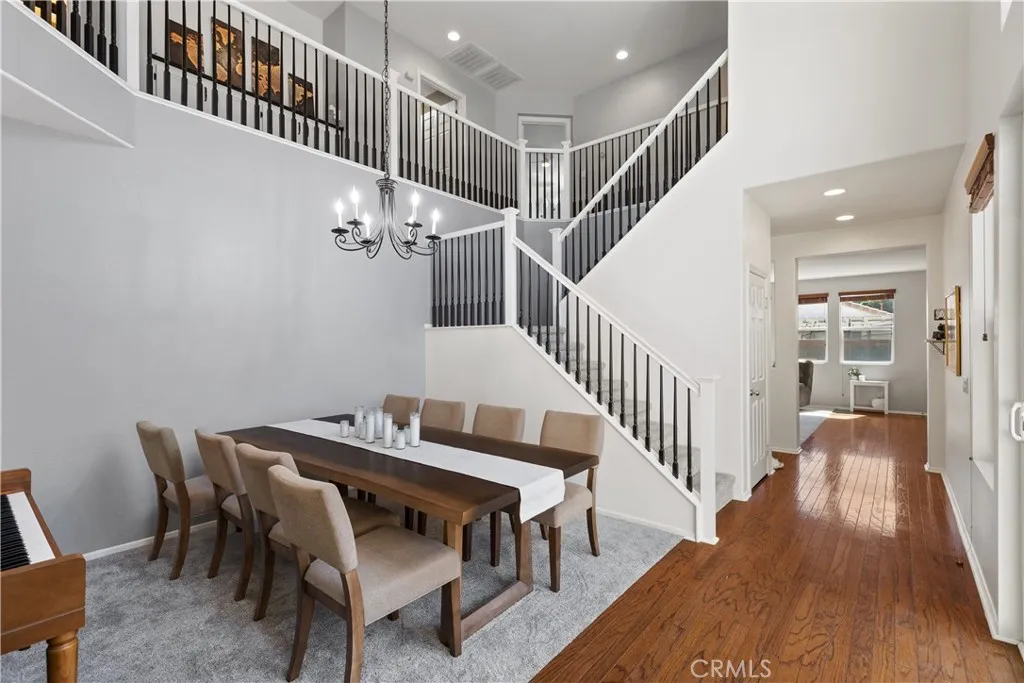 29864 Warm Sands Drive, Menifee, California 92584 home-pic-10