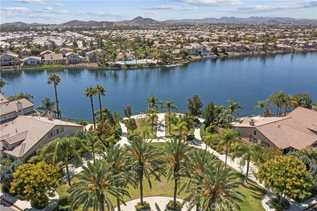 29864 Warm Sands Drive, Menifee, California 92584 home-pic-39
