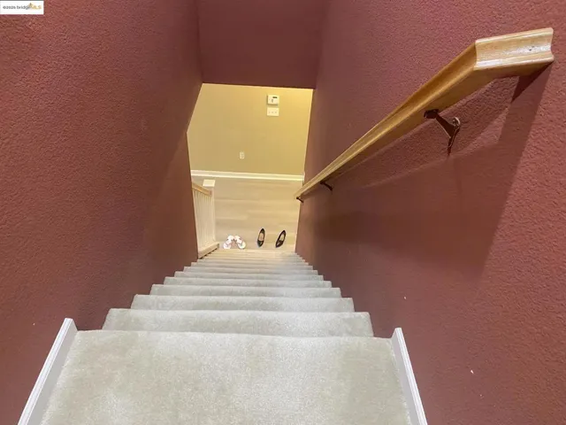 Stairs with a textured wall