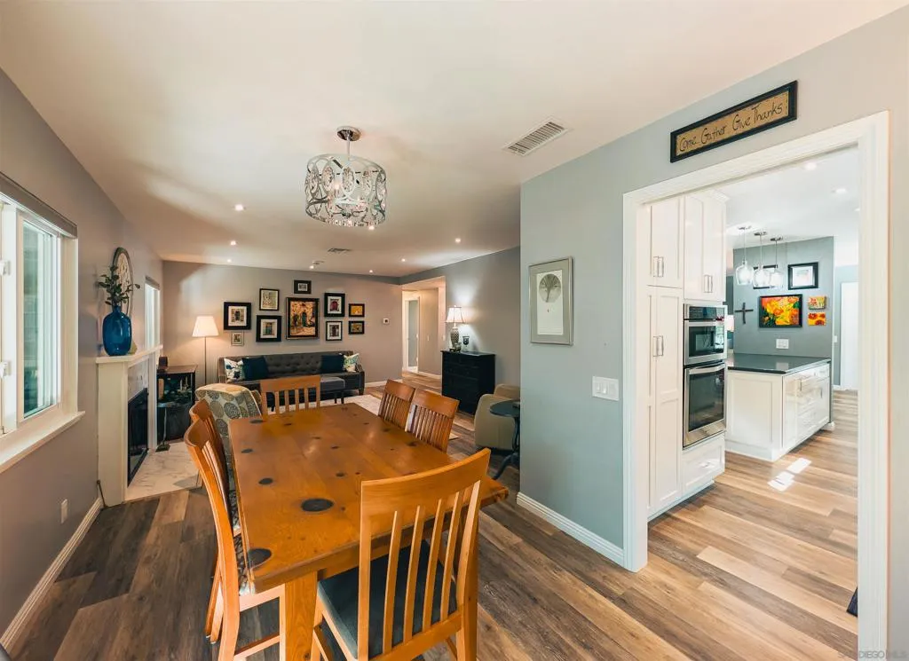 16482 Roca Dr, San Diego, California 92128 home-pic-7