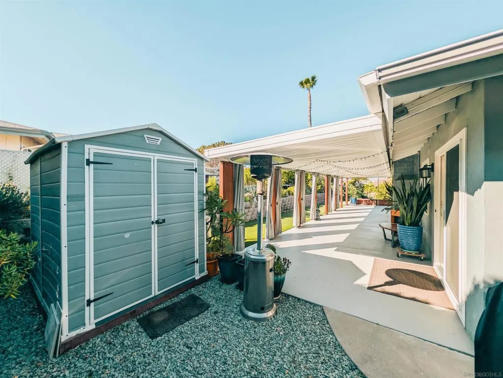 16482 Roca Dr, San Diego, California 92128 home-pic-38