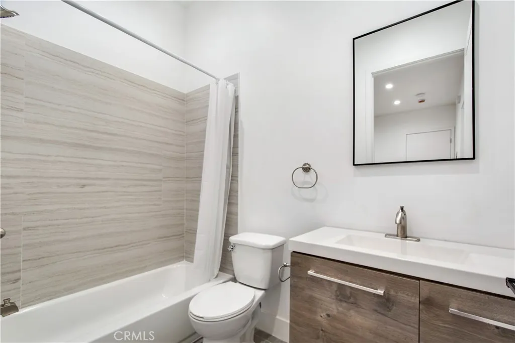 5512 Long Beach Boulevard, Long Beach, California 90805 home-pic-17