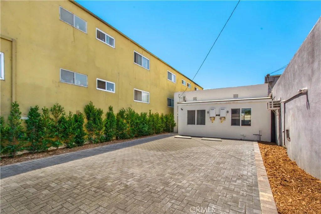 5512 Long Beach Boulevard, Long Beach, California 90805 home-pic-14