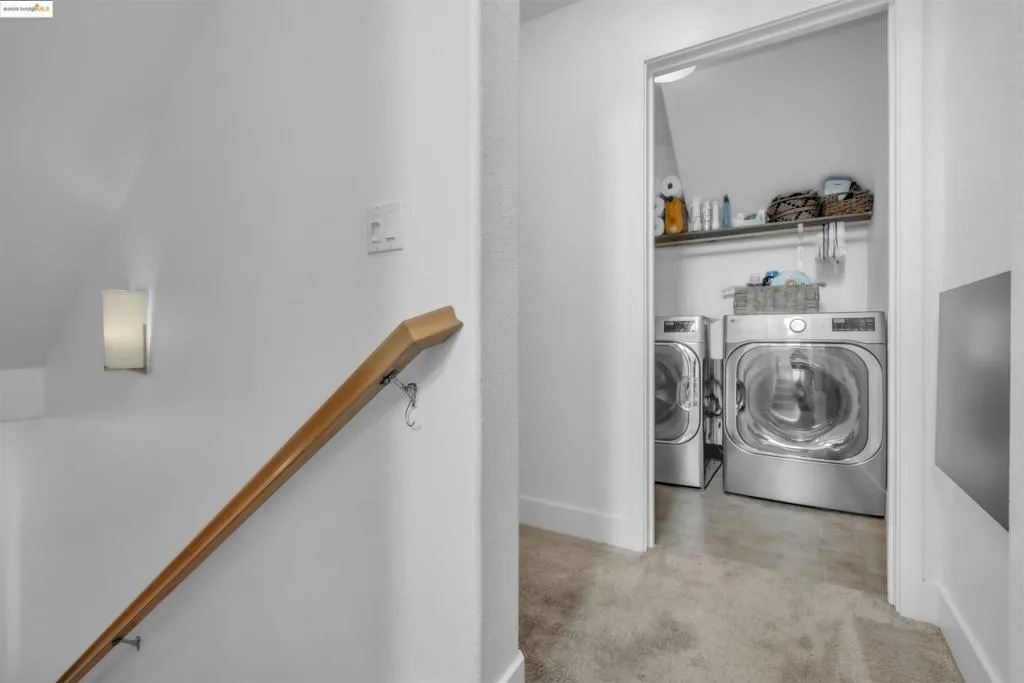 6020 Old Quarry Loop, Oakland, California 94605 home-pic-18