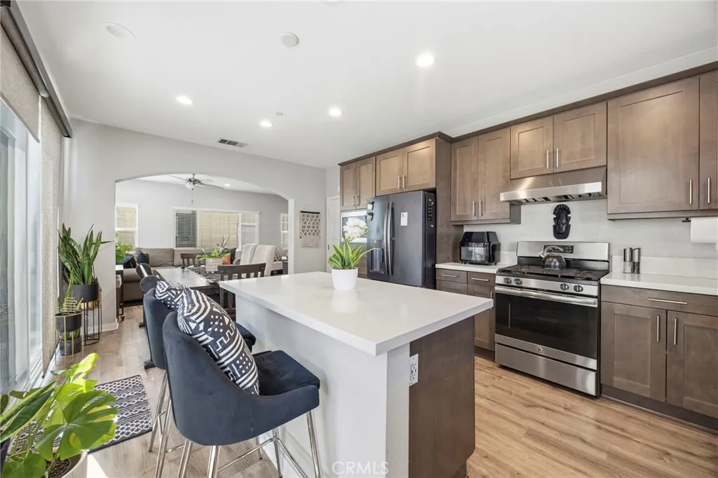 2049 N Orange Olive, Orange, California 92865 home-pic-12