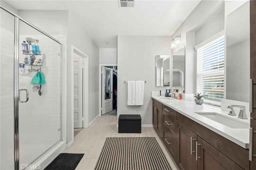 2049 N Orange Olive, Orange, California 92865 home-pic-21