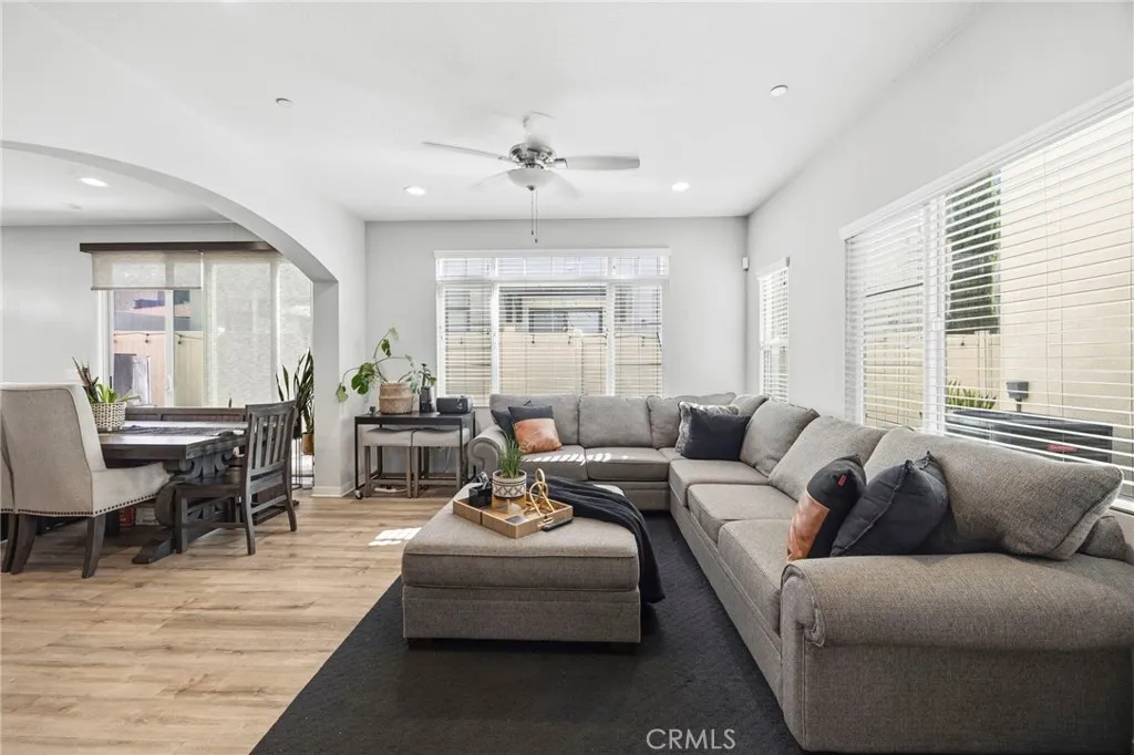2049 N Orange Olive, Orange, California 92865 home-pic-7