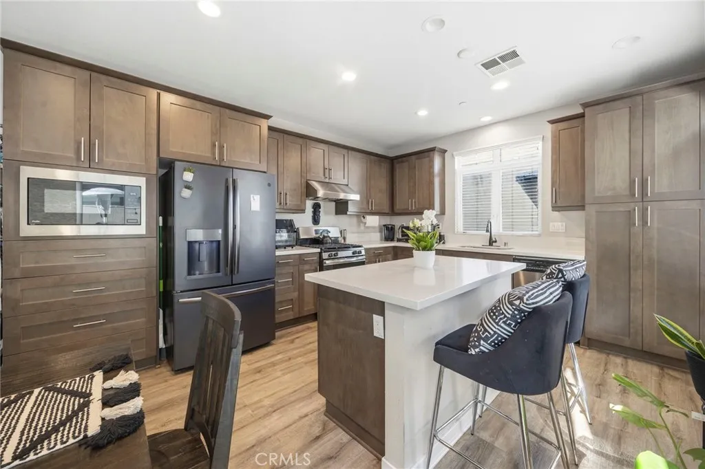 2049 N Orange Olive, Orange, California 92865 home-pic-13