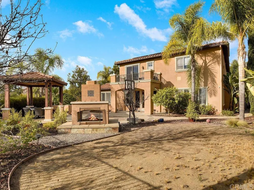 2509 Honeybell Lane, Escondido, California 92027 home-pic-22