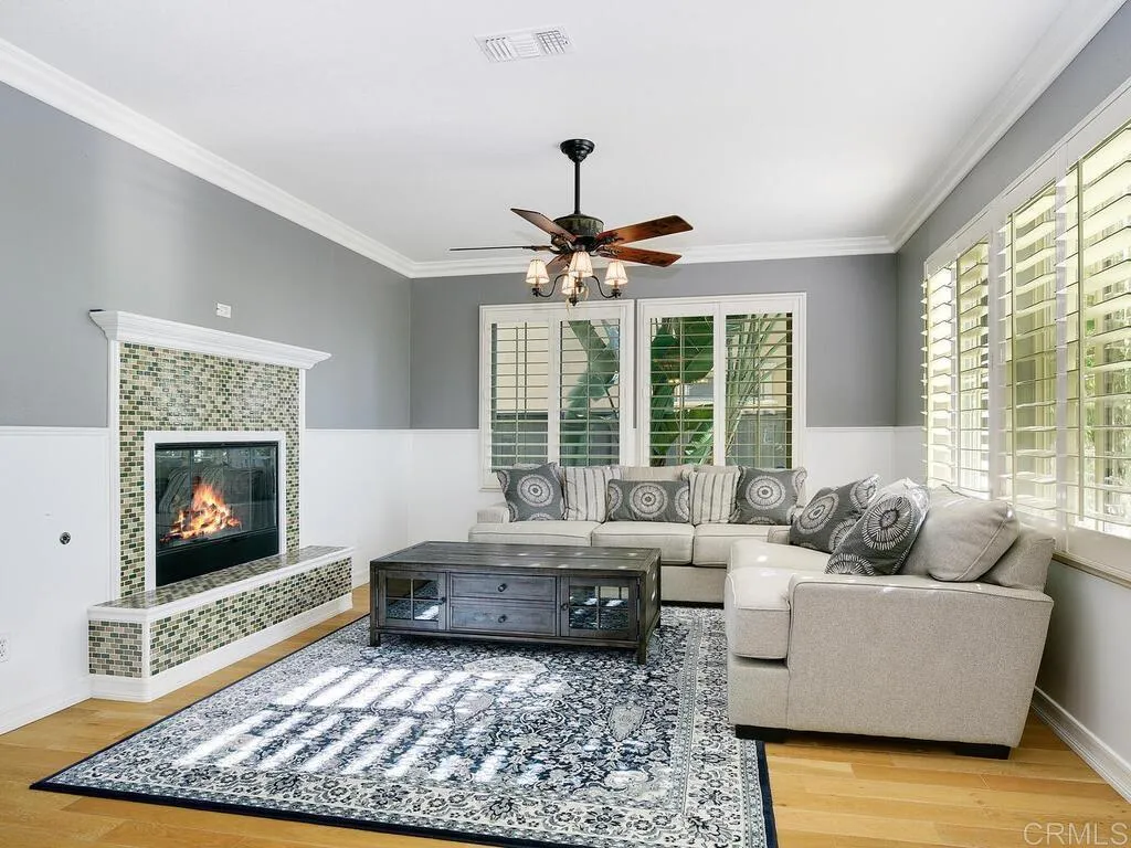 2509 Honeybell Lane, Escondido, California 92027 home-pic-10