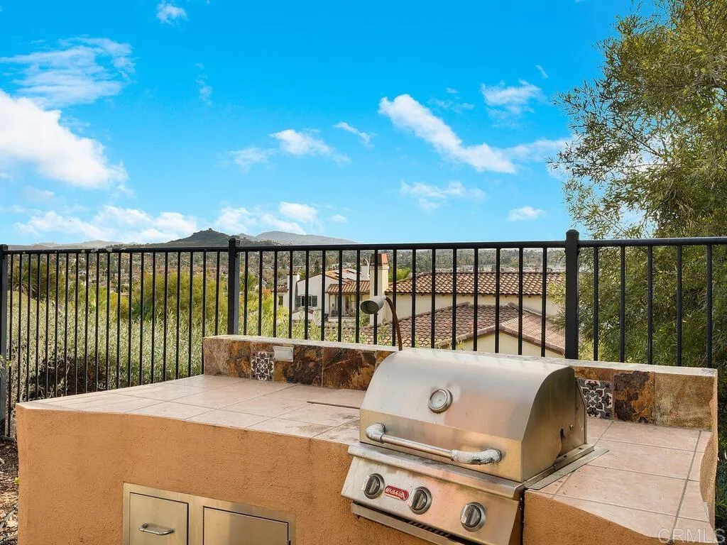 2509 Honeybell Lane, Escondido, California 92027 home-pic-20