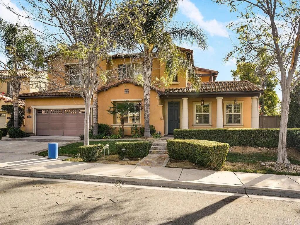 2509 Honeybell Lane, Escondido, California 92027 home-pic-0