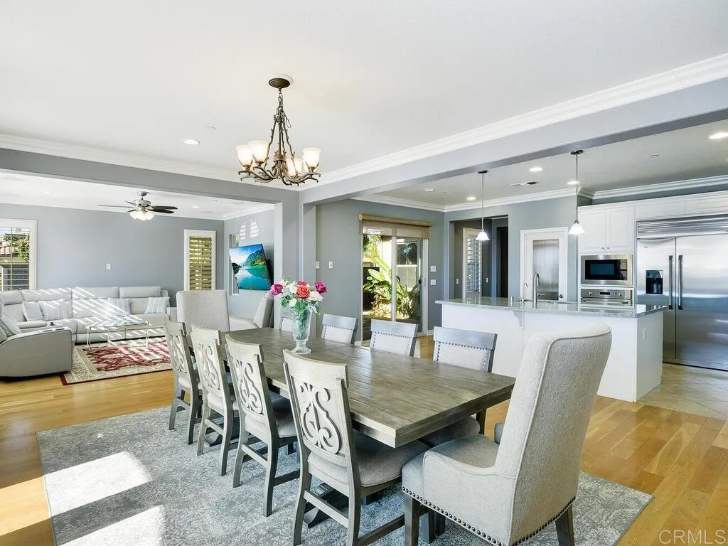 2509 Honeybell Lane, Escondido, California 92027 home-pic-6