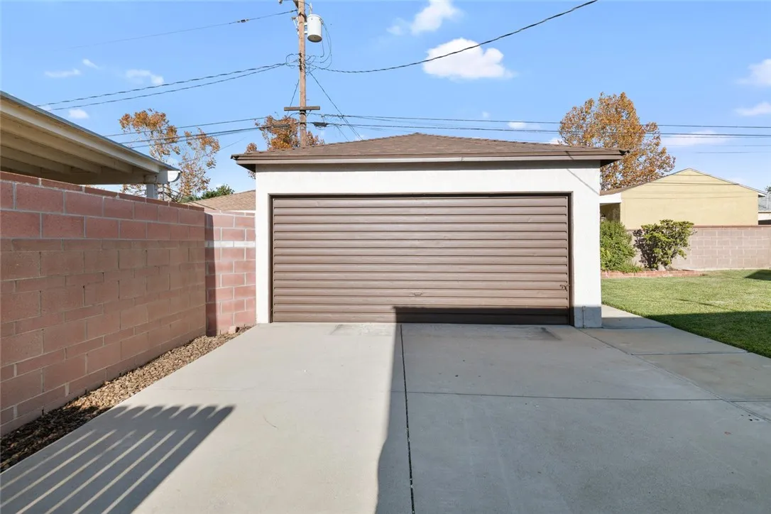 14427 Reis, Whittier, California 90604 home-pic-33