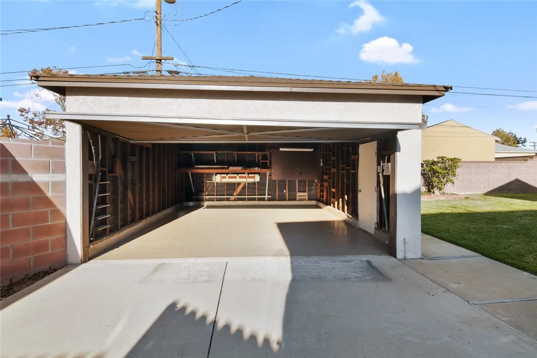 14427 Reis, Whittier, California 90604 home-pic-34