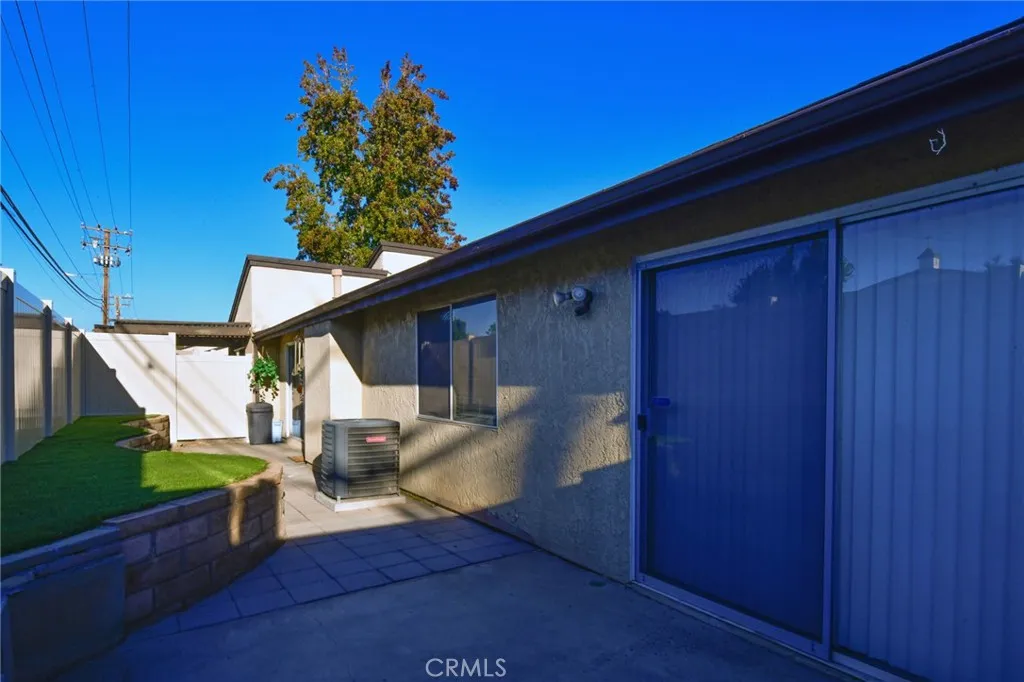 684 Parkview Drive, Lake Elsinore, California 92530 home-pic-24