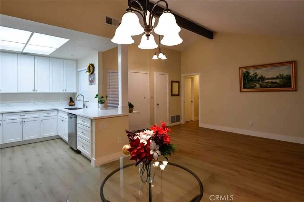 684 Parkview Drive, Lake Elsinore, California 92530 home-pic-4