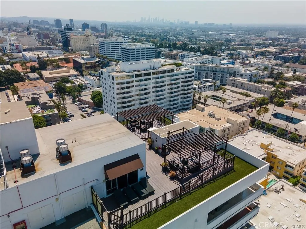 7250 Franklin 406, Los Angeles, California 90046 home-pic-30