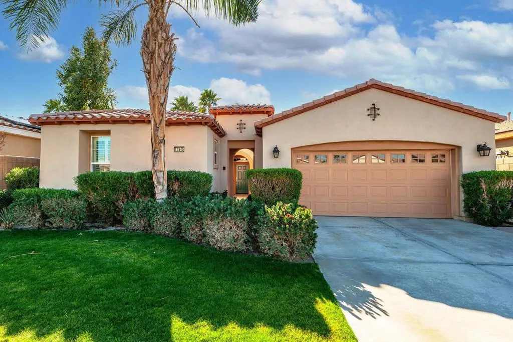 81945 Golden Star Way, La Quinta, California 92253 home-pic-1