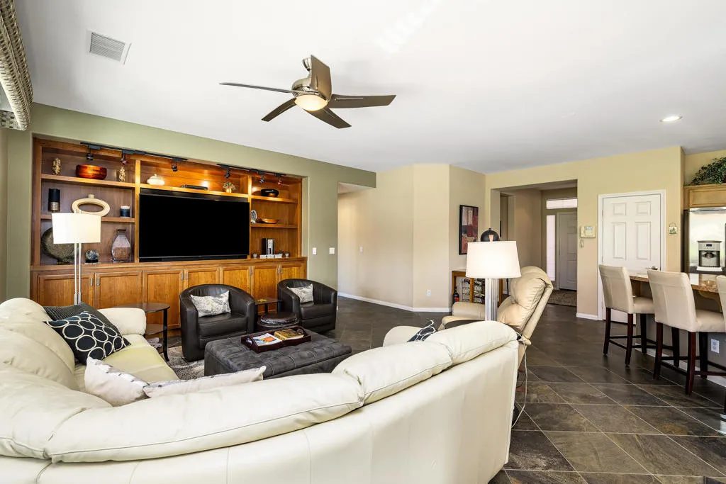 81945 Golden Star Way, La Quinta, California 92253 home-pic-10