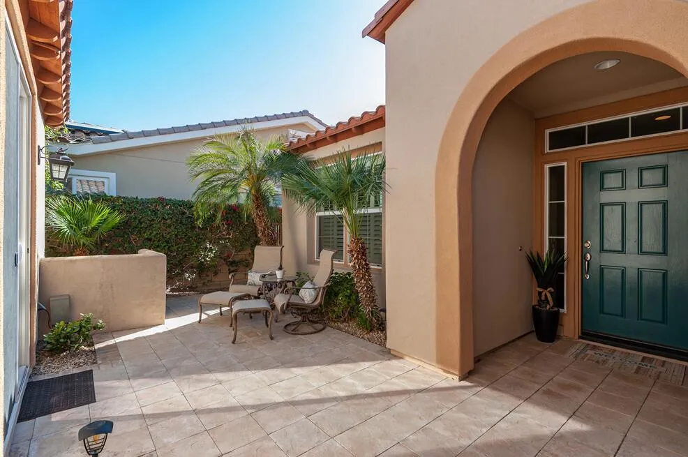 81945 Golden Star Way, La Quinta, California 92253 home-pic-4
