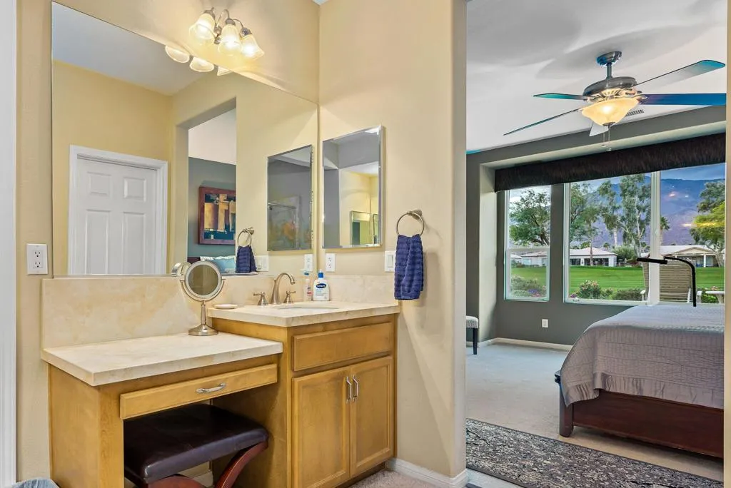 81945 Golden Star Way, La Quinta, California 92253 home-pic-17
