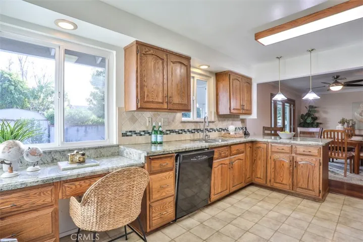 1102 E Renwick, Glendora, California 91740