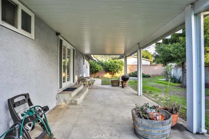 1102 E Renwick, Glendora, California 91740