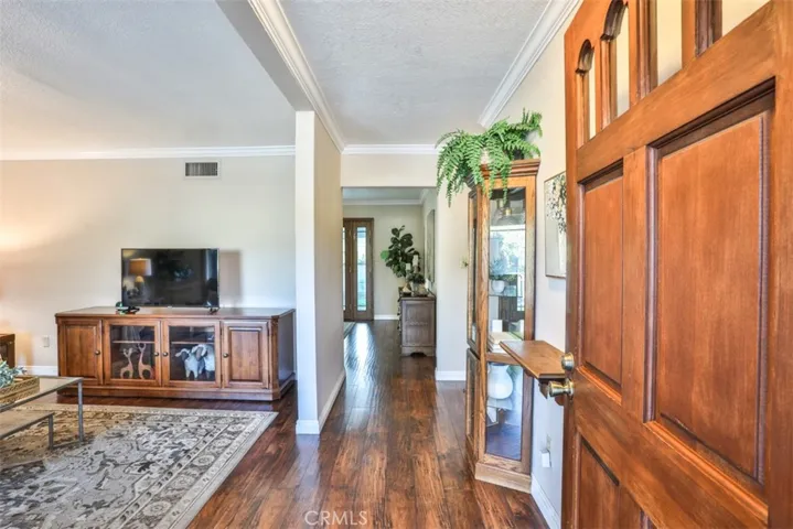 1102 E Renwick, Glendora, California 91740