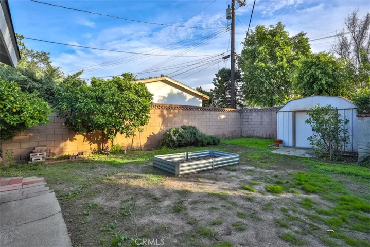 1102 E Renwick, Glendora, California 91740