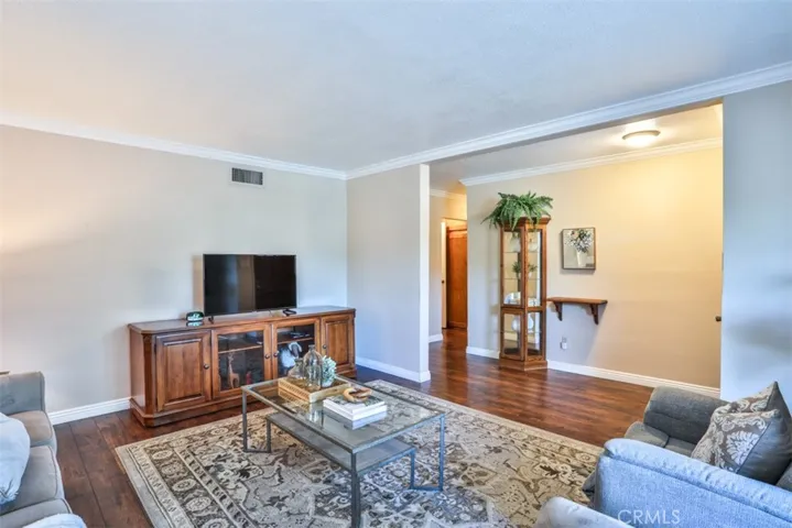 1102 E Renwick, Glendora, California 91740