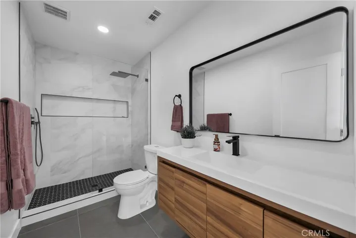 2480 N Aurora Drive, Palm Springs, California 92262