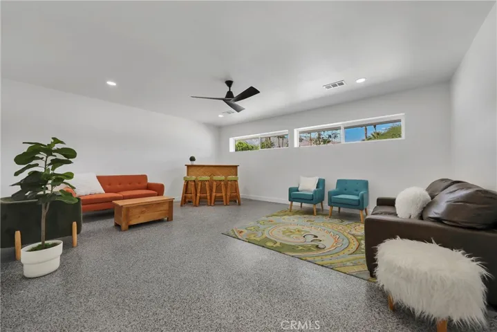 2480 N Aurora Drive, Palm Springs, California 92262