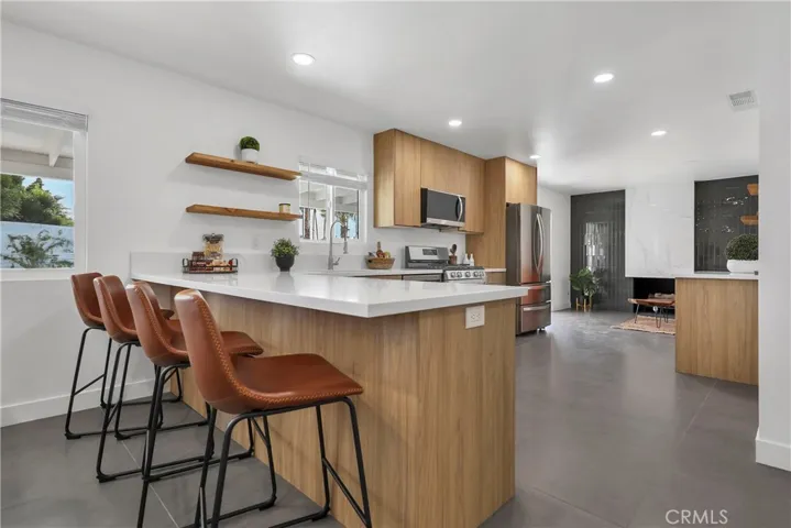 2480 N Aurora Drive, Palm Springs, California 92262