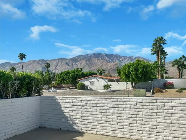 2480 N Aurora Drive, Palm Springs, California 92262