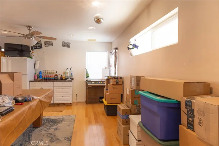 extra room off the master 1 bedroom