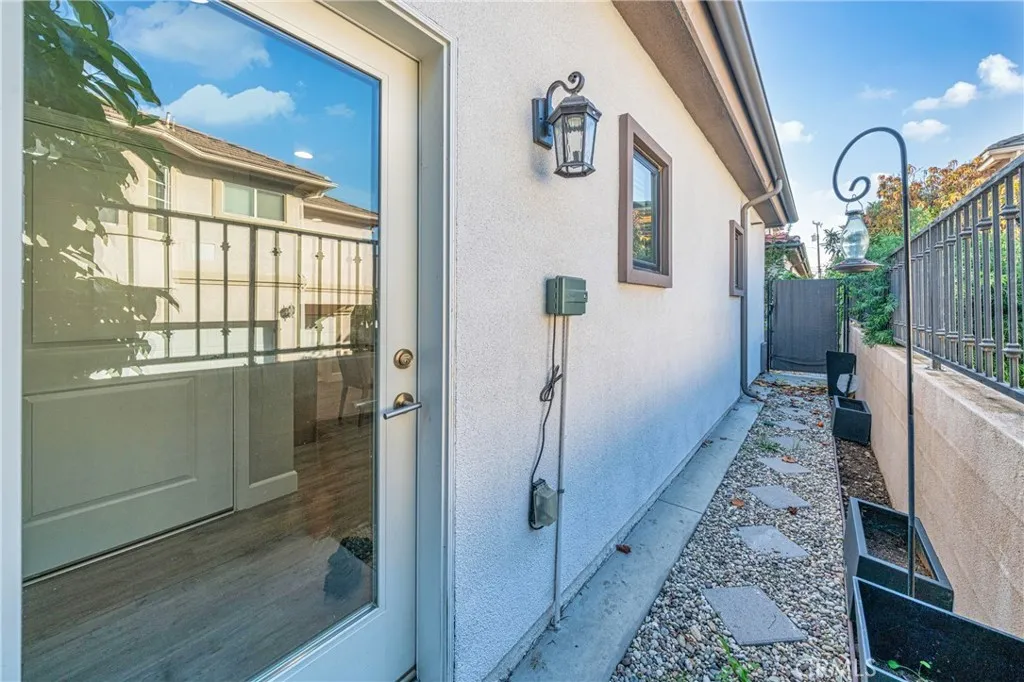 432 Alhambra E, Monterey Park, California 91755 home-pic-32