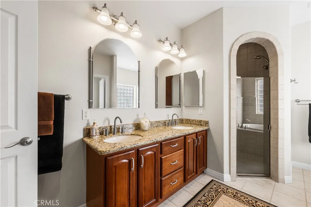8035 W Avenue D14, Lancaster, California 93536 home-pic-52