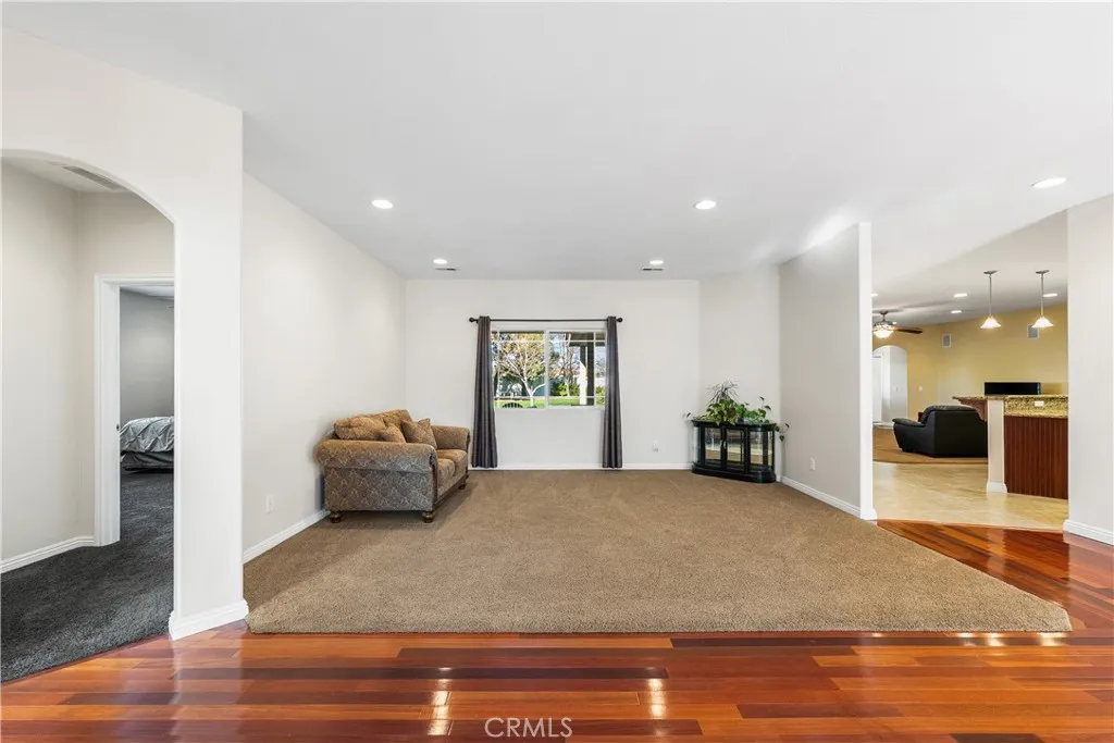 8035 W Avenue D14, Lancaster, California 93536 home-pic-14