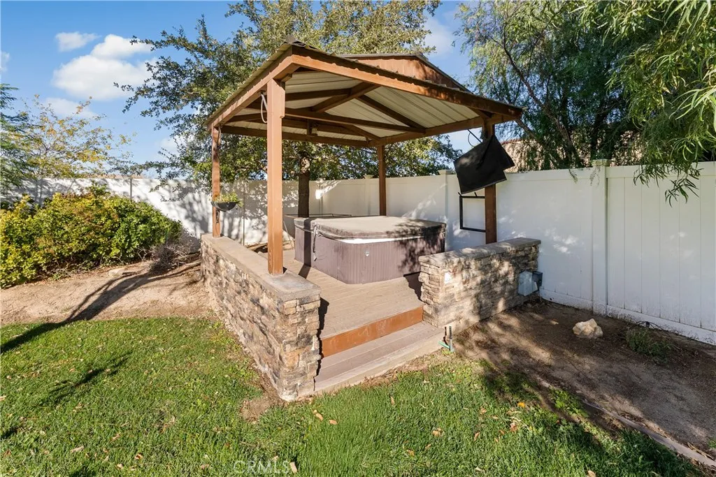 8035 W Avenue D14, Lancaster, California 93536 home-pic-59
