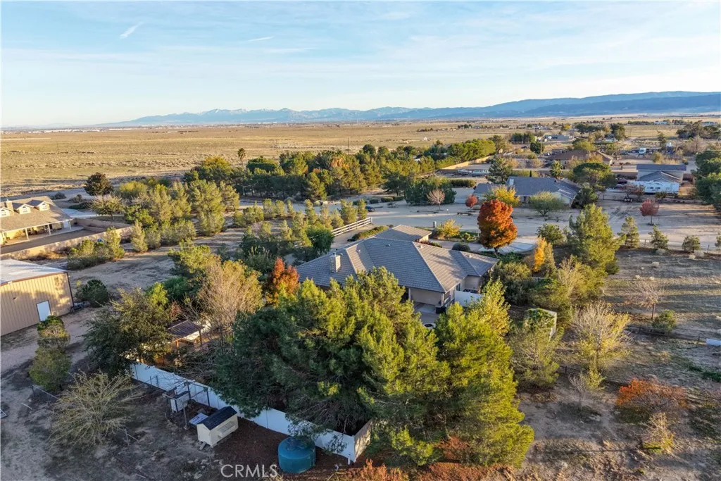8035 W Avenue D14, Lancaster, California 93536 home-pic-5