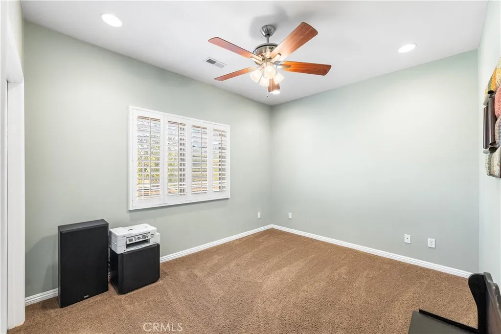 8035 W Avenue D14, Lancaster, California 93536 home-pic-45