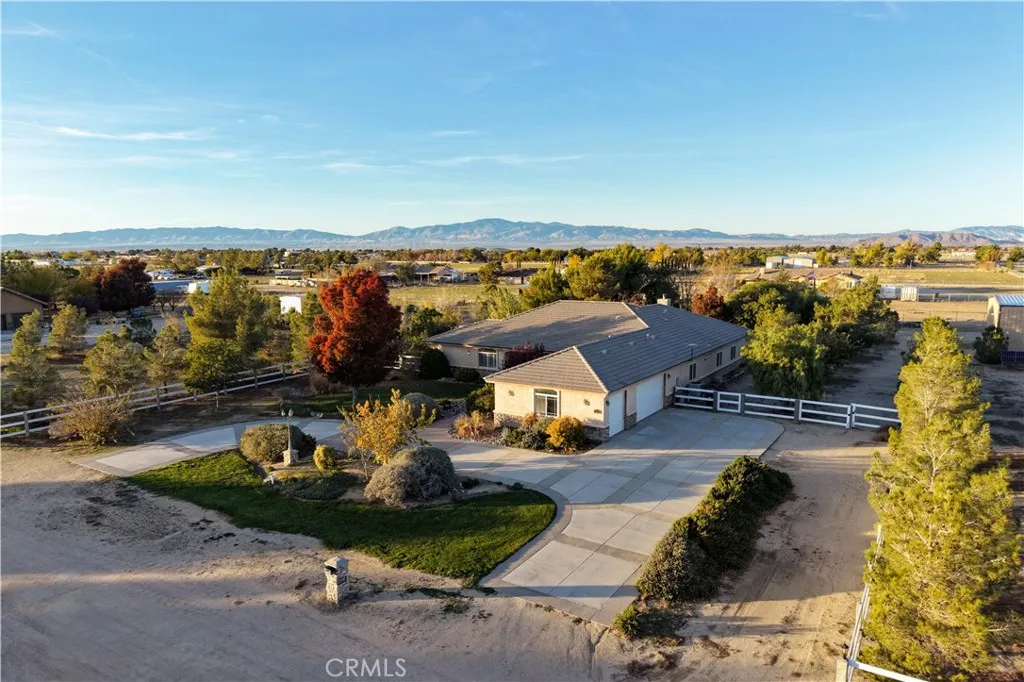 8035 W Avenue D14, Lancaster, California 93536 home-pic-0