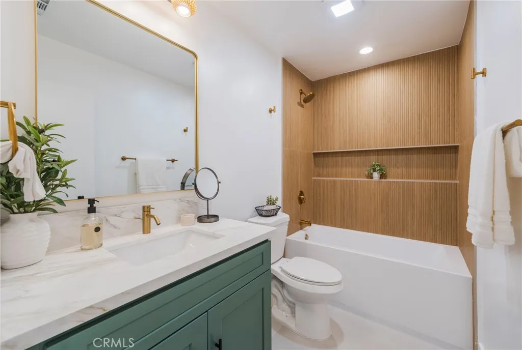 22928 Evalyn, Torrance, California 90505 home-pic-18