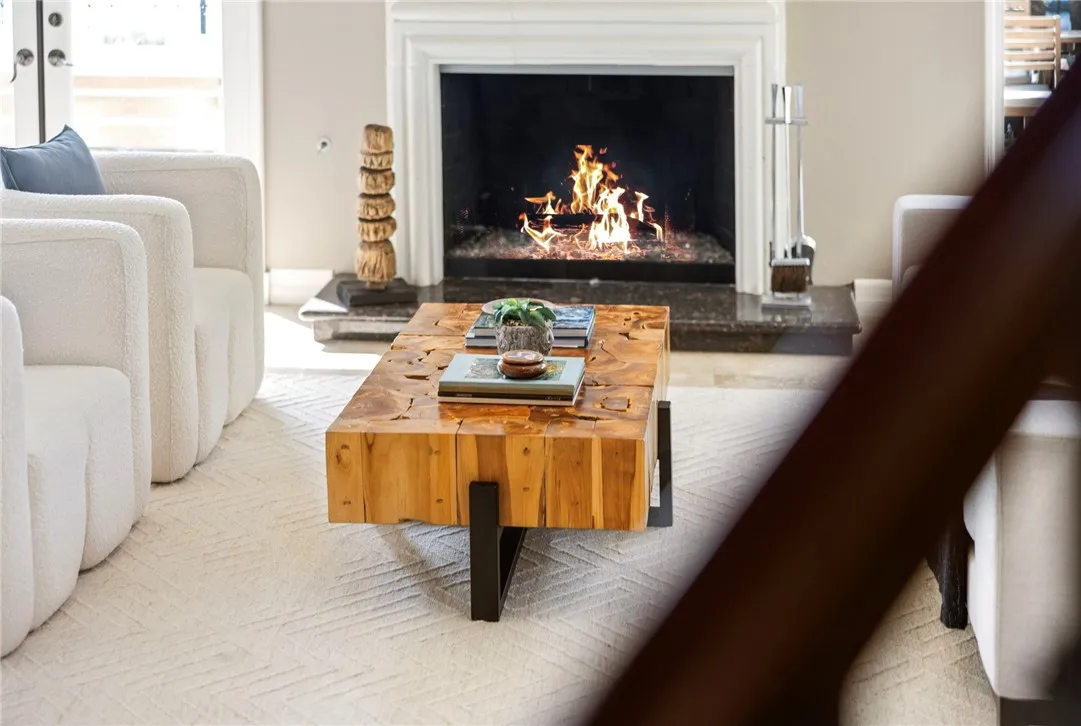 6230 Napoli Court, Long Beach, California 90803 home-pic-4