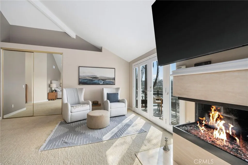 6230 Napoli Court, Long Beach, California 90803 home-pic-26